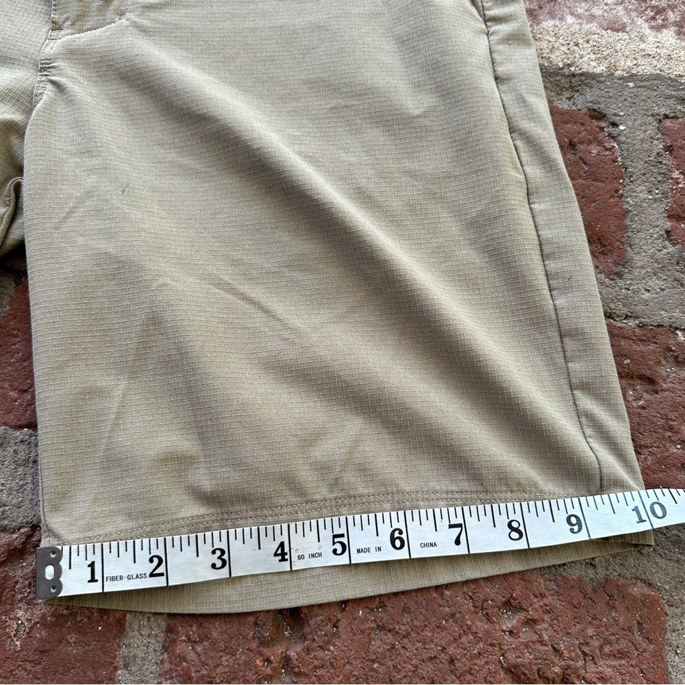 Hurley khaki cream men's shorts size 30 lightweight zip fly with pockets - Picture 3 of 16